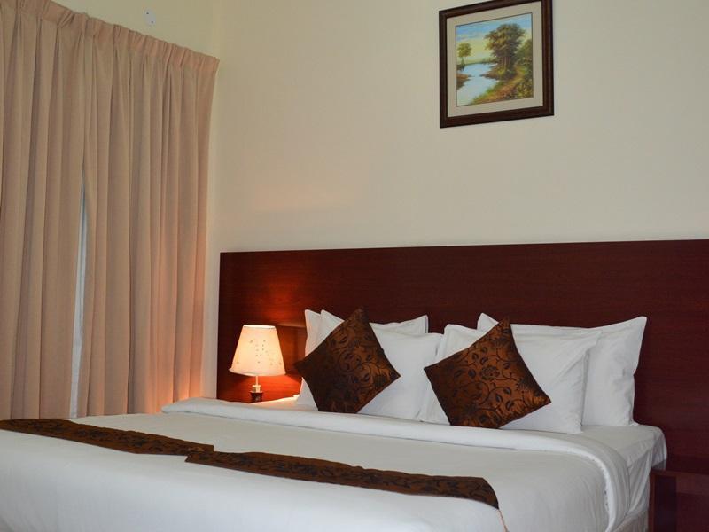 Raynor Hotel Apartments Fujairah Exterior photo